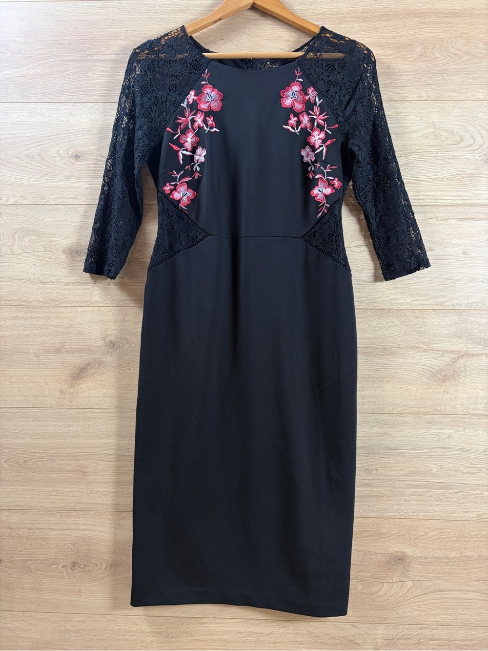 Thalia Sodi Black Midi Dress with Floral Embroidery XS